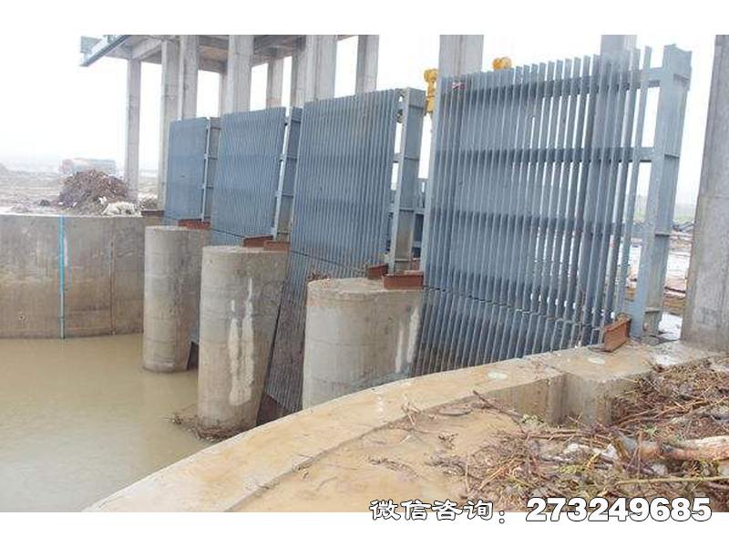 正镶白旗水站进水口拦污栅